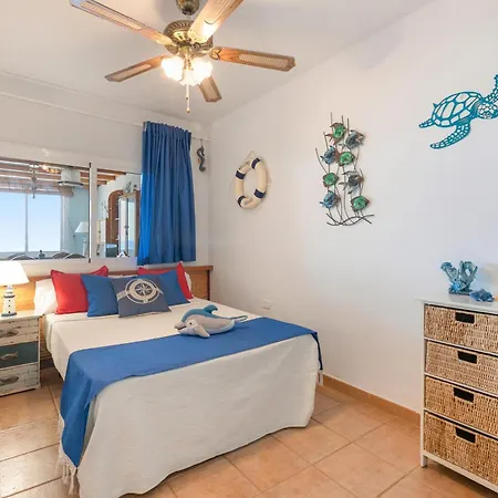 Vakantiehuis Seaside House With Heated Pool Pájara